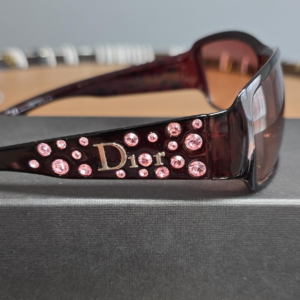 Dior Women's Sunglasses - Dark Brown with Pink Accents - Picture 5 of 15
